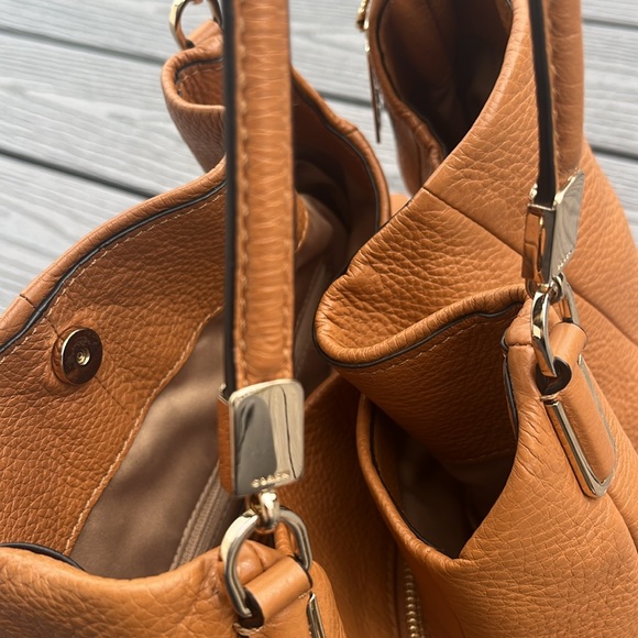 Coach Brown Tote Shoulder Bag - Picture 6 of 9